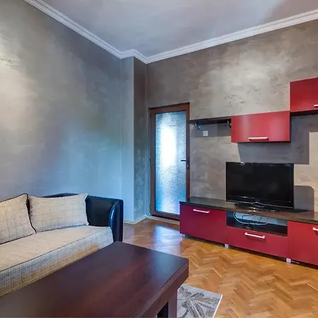 شقة Luxury 2 -bedroom Apartament *