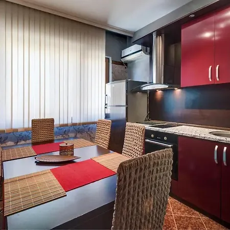 Luxury 2 -bedroom Apartament * بورغاس